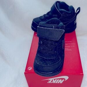 Nike toddler shoes